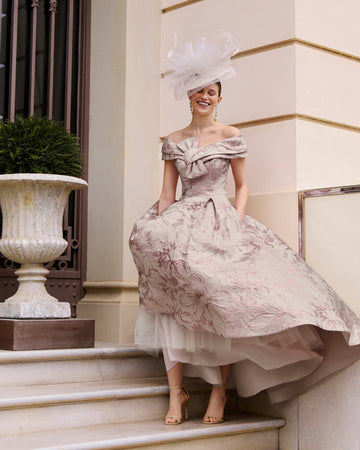 Couture Club Dress Brod/Chalk/Rose 1G43