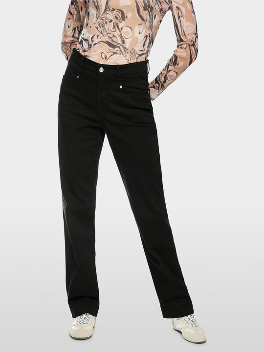 Marc Cain Jean BS 82.13.D01 - model 6