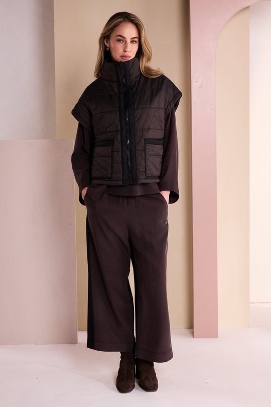 Naya Waistcoat NAW26167 - model - NAW26-167-MS-3.jpg