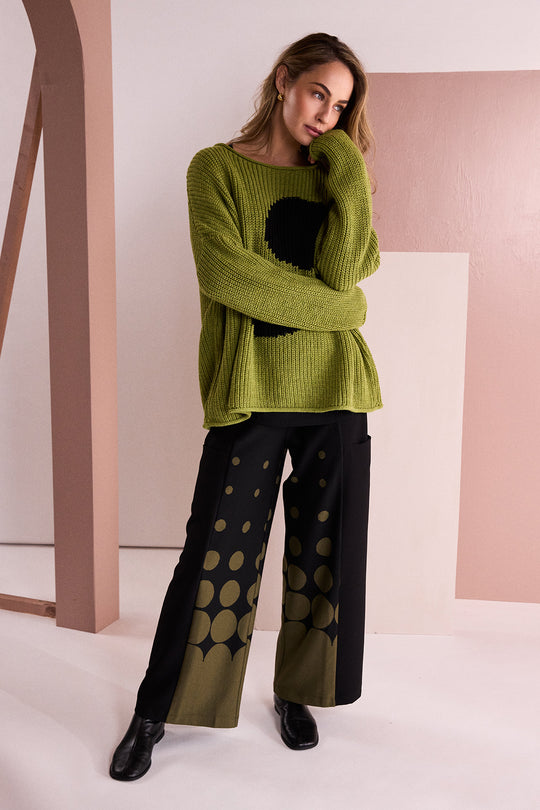 NAYA NAW26261 Spotted Oversized Round Neck Knit Jumper – Avocado / Black