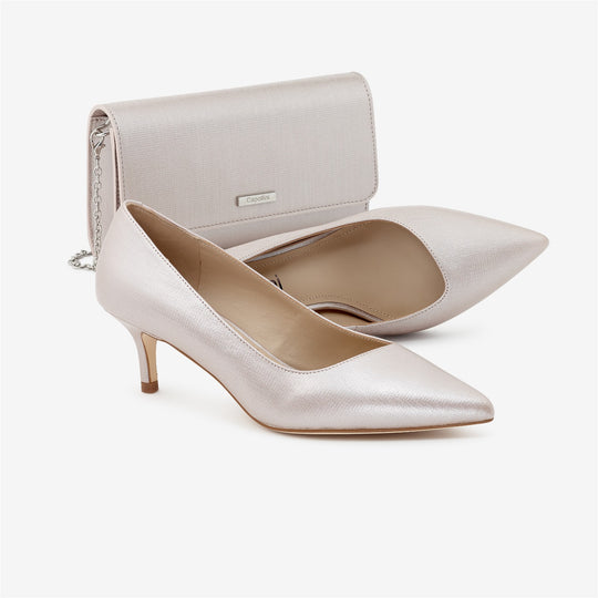 C302 Ursula Capollini - Pearlised Blush - 5